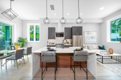 4-9500 Garden City Road  Richmond, BC V7A 2S2