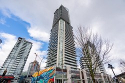 4802-567 Clarke Road  Coquitlam, BC V3J 0K7