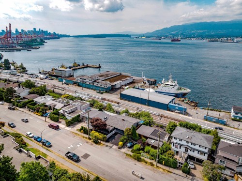 2385 Wall Street, Vancouver, BC 