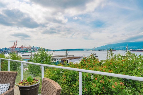 2385 Wall Street, Vancouver, BC 