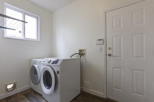 1077 Riverside Drive, Port Coquitlam, BC 