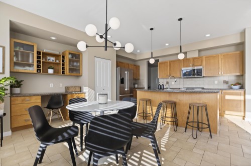 4 Hickory Drive, Port Moody, BC 