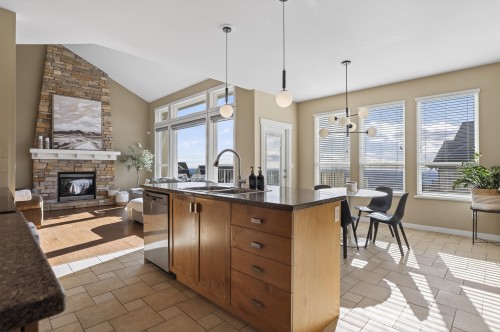 4 Hickory Drive, Port Moody, BC 