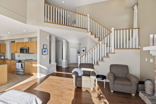 4 Hickory Drive, Port Moody, BC 