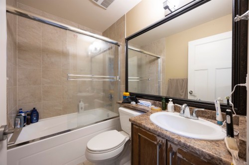 913 Quadling Avenue, Coquitlam, BC 