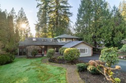 4529 Jerome Place  North Vancouver, BC V7K 2V4