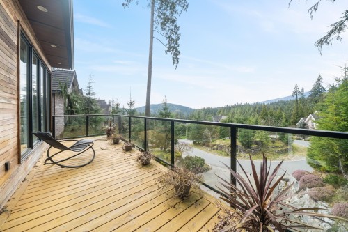 116 Deerview Lane, Anmore, BC 