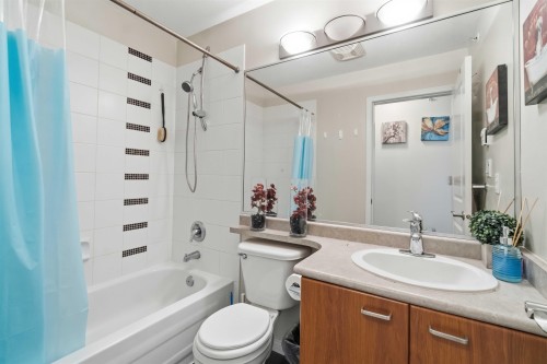 16-188 Sixth Street, New Westminster, BC 