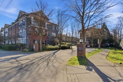 29-19572 Fraser Way Pitt Meadows, BC V3Y 0A9