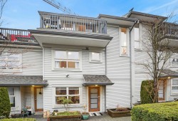 31-3855 Pender Street Burnaby, BC V5C 1W5