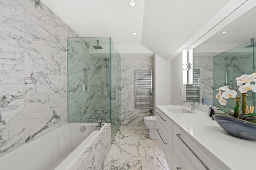 1230 Esquimalt Avenue, West Vancouver, BC 