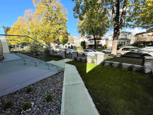 2460 19Th Avenue E, Vancouver, BC 