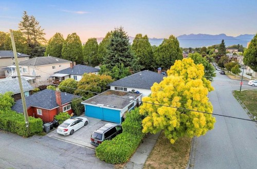 1294 33Rd Avenue E, Vancouver, BC 