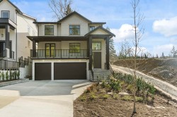 11016 241a Street Maple Ridge, BC V2W 0K5