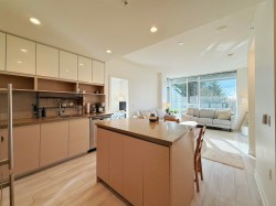 105-8850 University Crescent Burnaby, BC V5A 0C8