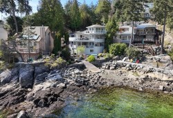 9197 Truman Road Halfmoon Bay, BC V7Z 1B5