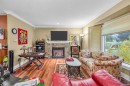 628 7Th Street E, North Vancouver, BC 