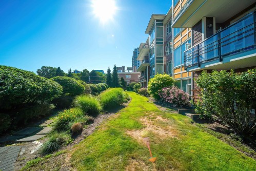 2-6611 Eckersley Road, Richmond, BC 