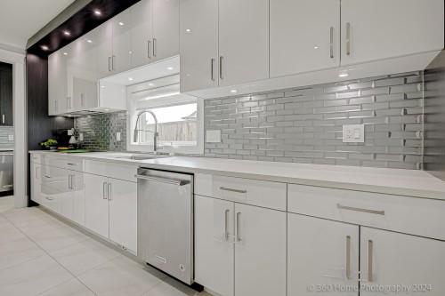 10780 River Drive, Richmond, BC 