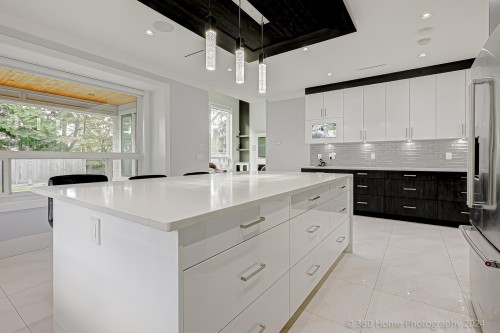 10780 River Drive, Richmond, BC 