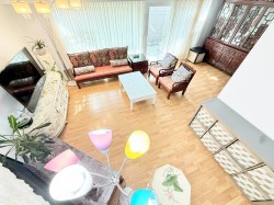 27-10011 Swinton Crescent  Richmond, BC V7A 3S9