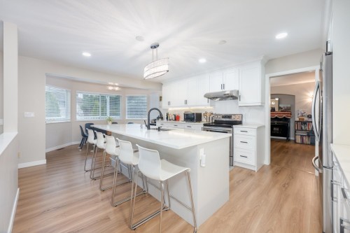 418 Balfour Drive, Coquitlam, BC 