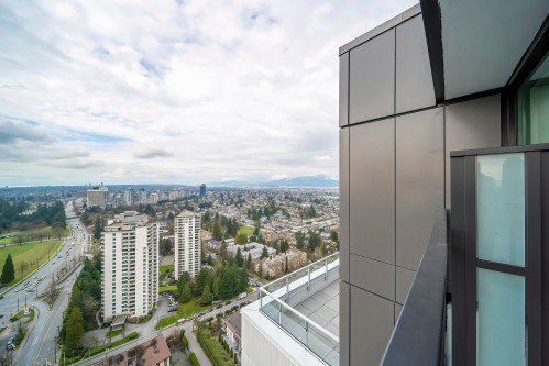 3104-5685 Halley Avenue, Burnaby, BC 