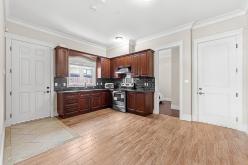 8651 Williams Road, Richmond, BC 
