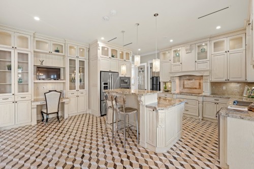 8651 Williams Road, Richmond, BC 