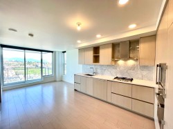 2708-455 Marine Drive SWVancouver, BC V5X 0H3