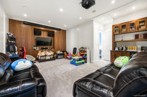 4591 Garry Street, Richmond, BC 