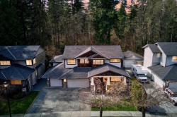 13295 233 Street Maple Ridge, BC V4R 2W6