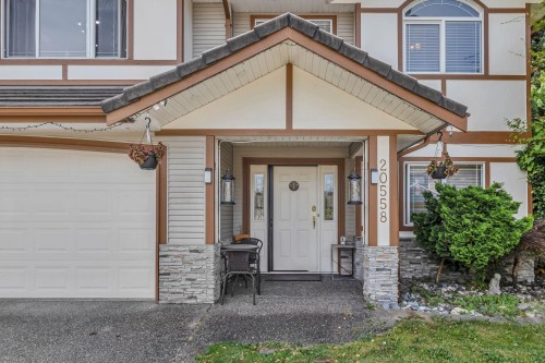 20558 122 Avenue, Maple Ridge, BC 