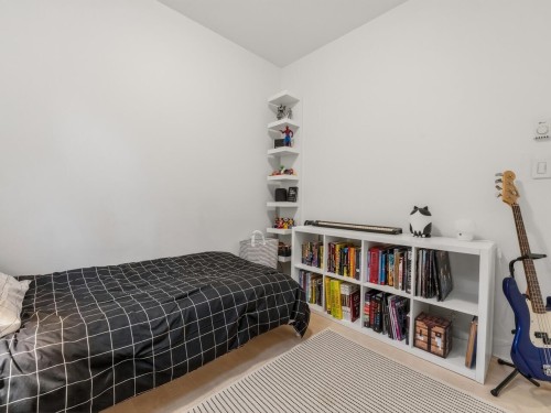 83 15Th Avenue W, Vancouver, BC 