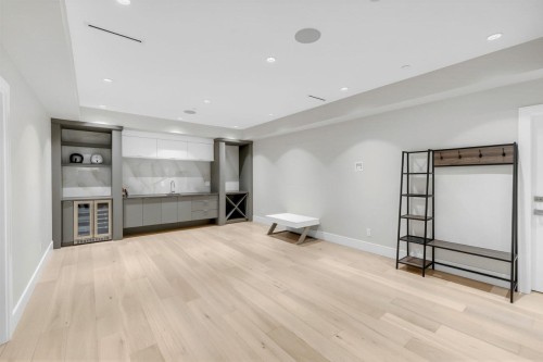 31 Glenmore Drive, West Vancouver, BC 