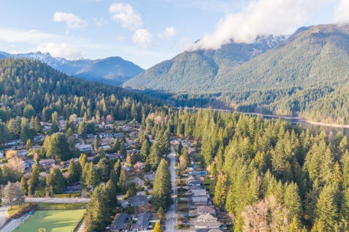 31 Glenmore Drive, West Vancouver, BC 