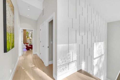 31 Glenmore Drive, West Vancouver, BC 