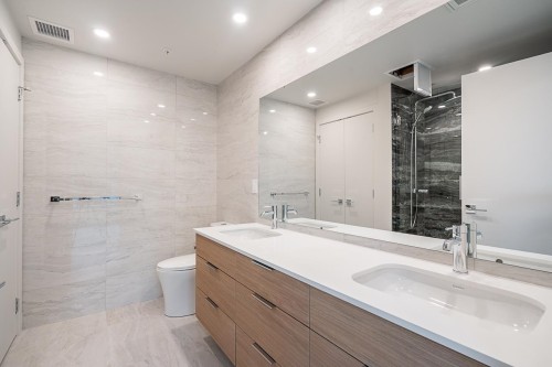 3161 Canfield Crescent, North Vancouver, BC 