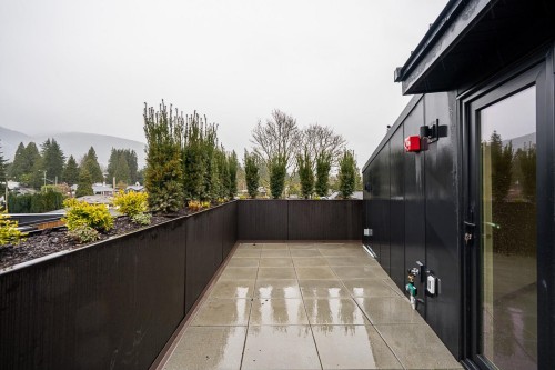 3161 Canfield Crescent, North Vancouver, BC 