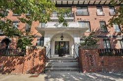 301-553 Foster Avenue  Coquitlam, BC V3J 0B5