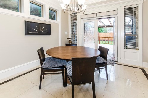 7682 Armstrong Street, Richmond, BC 