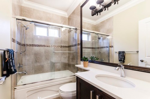 7682 Armstrong Street, Richmond, BC 