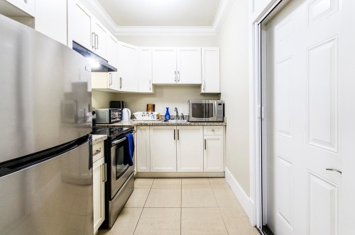 7682 Armstrong Street, Richmond, BC 