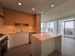 2006-699 Whiting Way Coquitlam, BC V3J 0N7