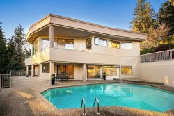 2490 Westhill Court  West Vancouver, BC V7S 3A5