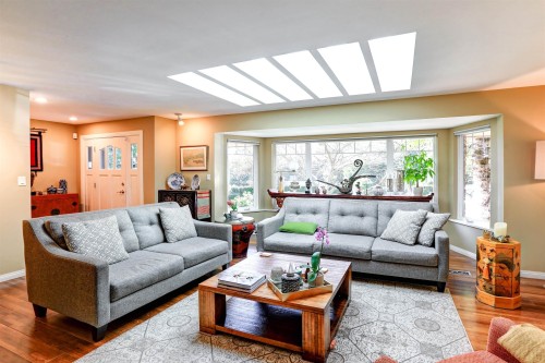 4730 Willow Creek Road, West Vancouver, BC 