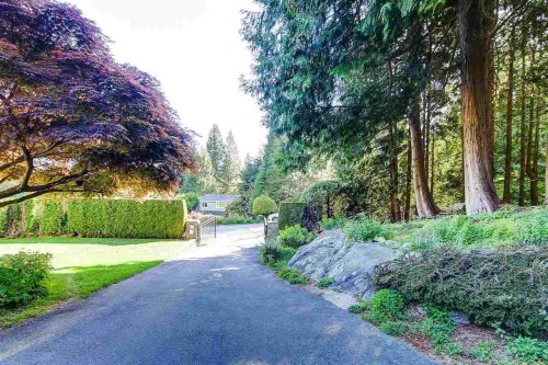 4730 Willow Creek Road, West Vancouver, BC 