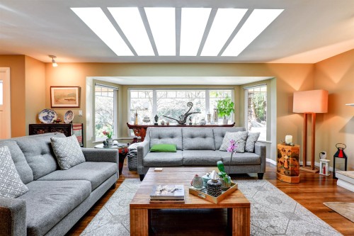 4730 Willow Creek Road, West Vancouver, BC 