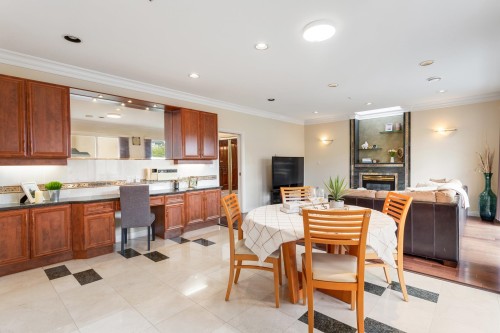 1088 42Nd Avenue W, Vancouver, BC 