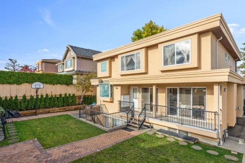 1088 42Nd Avenue W, Vancouver, BC 